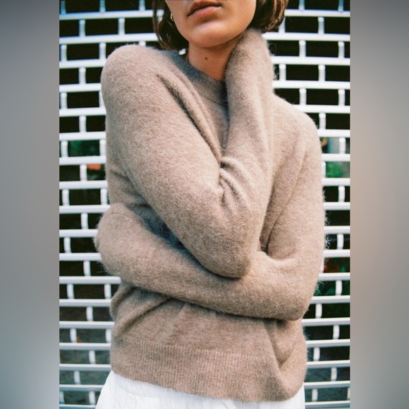 Zara Sweaters - Zara nwt alpaca wool blend Classic sweater top pullover